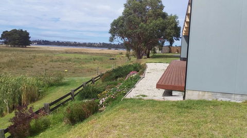 Pelican Point Sanctuary - Tourism TAS 23