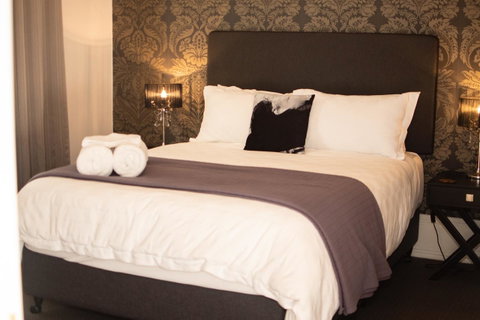 Sanctum Boutique Apartments - Tourism TAS 38