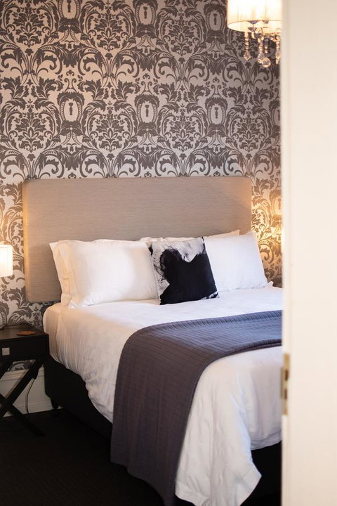 Sanctum Boutique Apartments - Tourism TAS 30