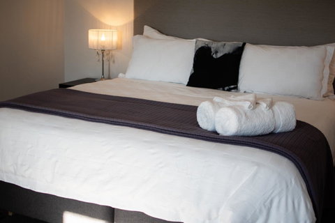 Sanctum Boutique Apartments - Tourism TAS 40