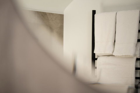 Sanctum Boutique Apartments - Tourism TAS 20