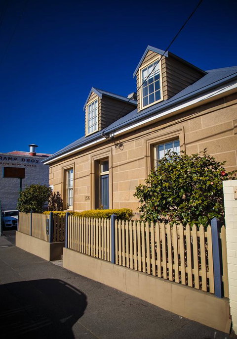 Sanctum Boutique Apartments - Tourism TAS 13