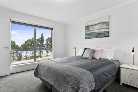 Chill Tasmania - Hobart Tourism 17