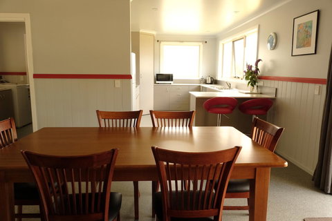 The Crays Accommodation - Tourism TAS 12