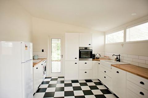 The Holiday Home People - Hobart Tourism 21
