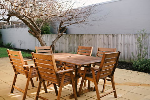 The Holiday Home People - Hobart Tourism 2