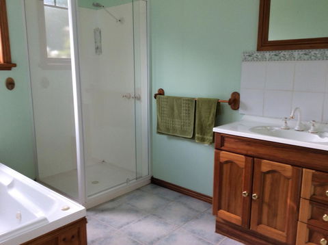 Our Cottage - Tourism TAS 6