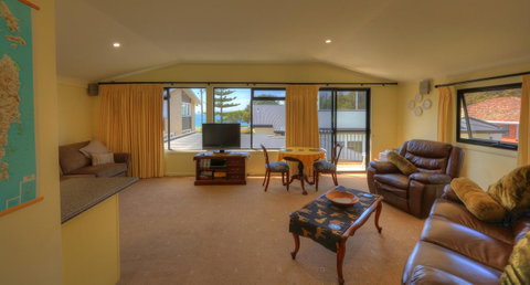 Birchwood On The River - Devonport, Tasmania - Self-Contained And Self-Catering Accommodation - Tourism TAS 18