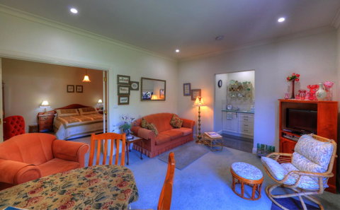 Birchwood On The River - Devonport, Tasmania - Self-Contained And Self-Catering Accommodation - Tourism TAS 15