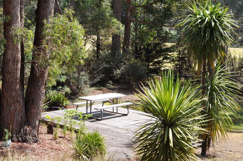 Oyster Cove Chalet - Hobart Tourism 24