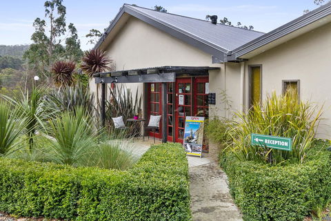 Oyster Cove Chalet - Hobart Tourism 13