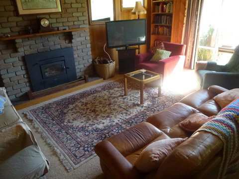 Eureka Farm - Tourism TAS 15