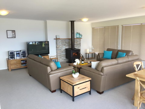Swansea Beach House Oceanfront - Tourism TAS 16