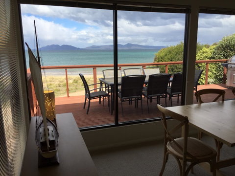 Swansea Beach House Oceanfront - Tourism TAS 8