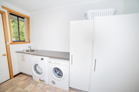Swansea Beach House Oceanfront - Tourism TAS 18