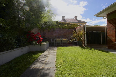 Grosvenor Court Apartments - Tourism TAS 5