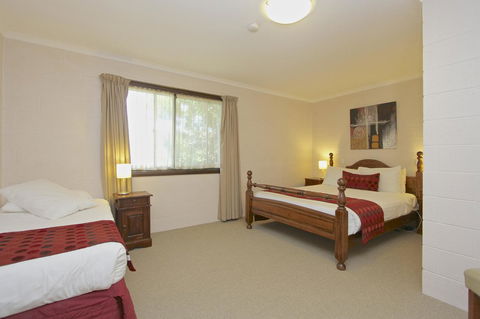 Grosvenor Court Apartments - Tourism TAS 2