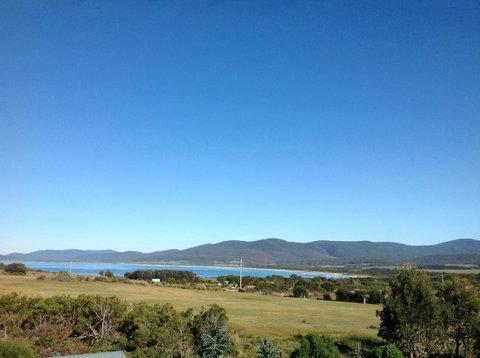 Seymour Waves - Tourism TAS 13