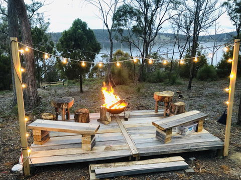 Free Spirit Pods - Hobart Tourism 5