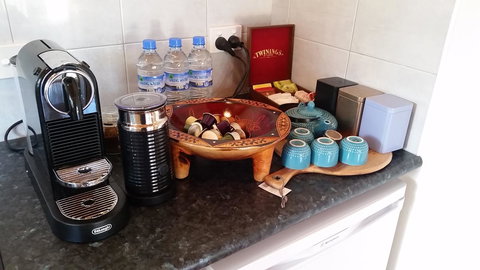 Four Seasons Waterfront Villas - Tourism TAS 3