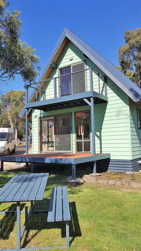 Four Seasons Waterfront Villas - Tourism TAS 2