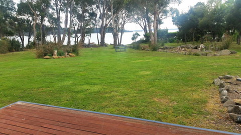 Four Seasons Waterfront Villas - Tourism TAS 32