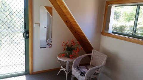 Four Seasons Waterfront Villas - Tourism TAS 22