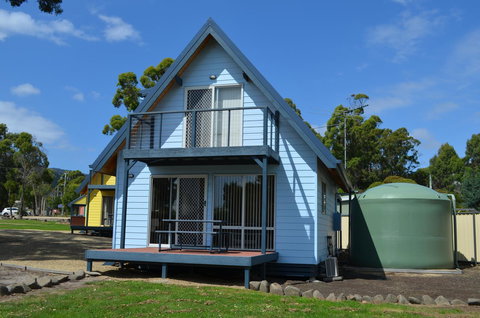 Four Seasons Waterfront Villas - Tourism TAS 4