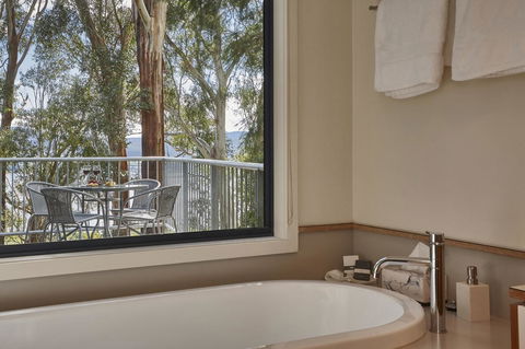 Tamar River Apartments - Hobart Tourism 0