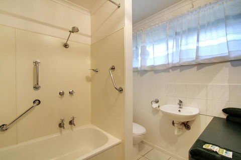 Tamar River Villas - Tourism TAS 1