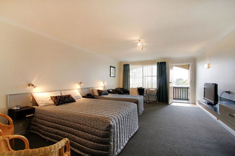Tamar River Villas - Tourism TAS 5