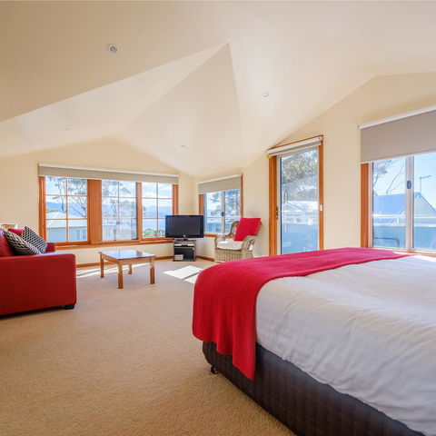 Cod Rock Point - Tourism TAS 11