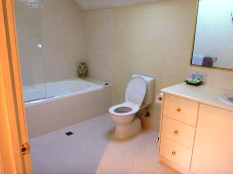 Aldermere Estate Luxury Apartments - Tourism TAS 5