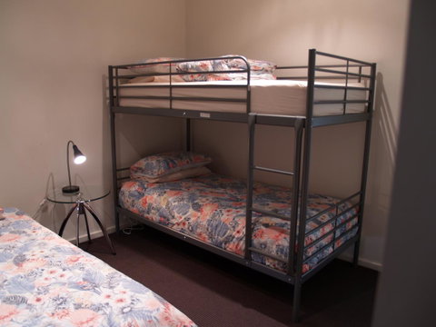 Craggy Peaks Wilderness Cabins - Tourism TAS 6