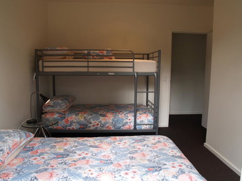 Craggy Peaks Wilderness Cabins - Tourism TAS 2