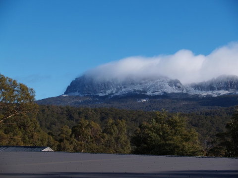Craggy Peaks Wilderness Cabins - Tourism TAS 4