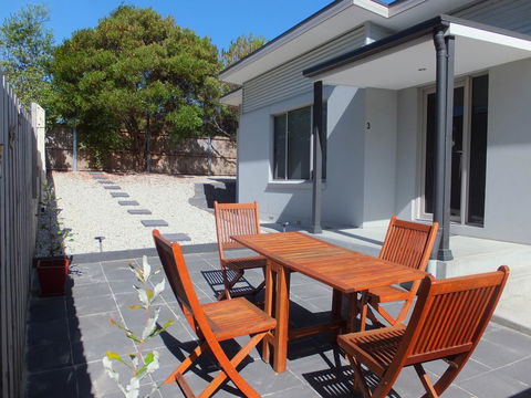 Hobart Villa - Tourism TAS 14