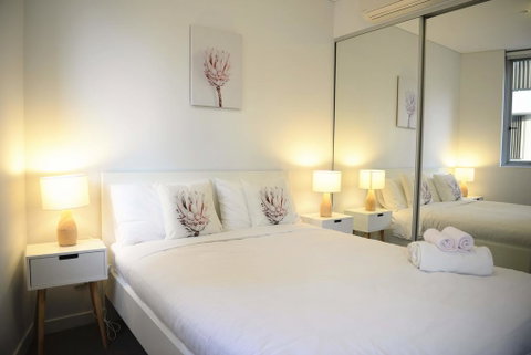 New SilkRoad Apartments Airport - Tourism TAS 2