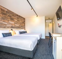 Nightcap at Westside Hotel - Hobart Tourism