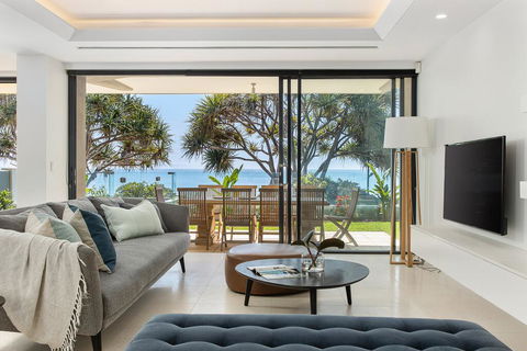 Noosa Court 3 - Hobart Tourism 1