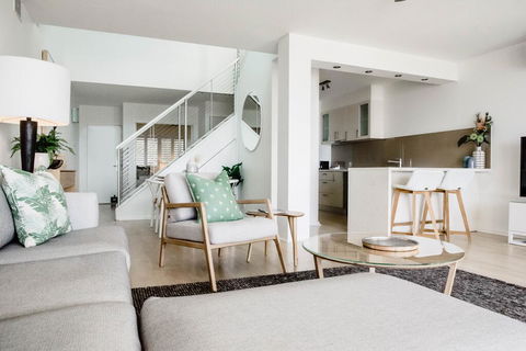 Noosa Crest Resort - Hobart Tourism 0