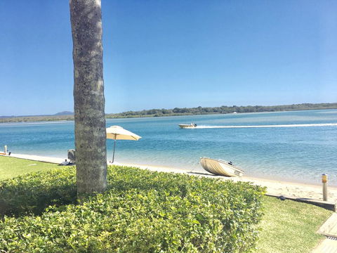 Noosa Luxury Apartment - Hobart Tourism 1