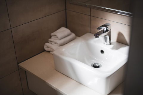 Noosa Sun Motel - Tourism TAS 3