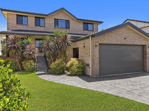 North Entrance Beach House - Hobart Tourism 0