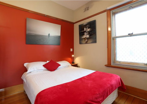 North Hobart Apartments - Tourism TAS 1