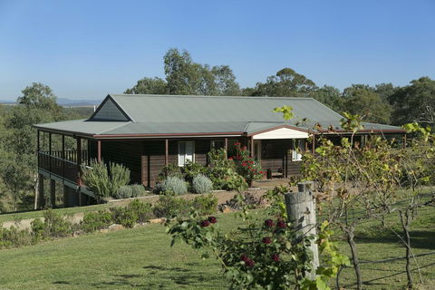 North Lodge Clan Cottage - Hobart Tourism 0