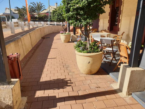 Northampton Motor Hotel - Hobart Tourism 3