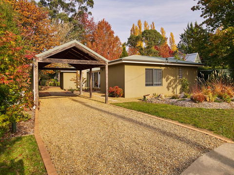 Northbank House - Hobart Tourism 1