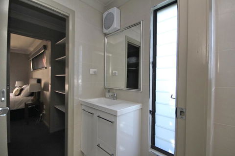 NORTHERN HAVEN-3/16 David Campbell St NH - Tourism TAS 3