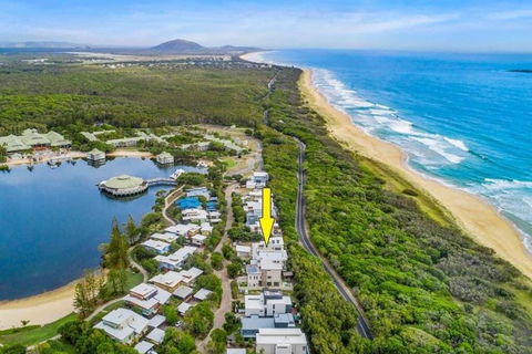 NORTHSHOR- ULTIMATE BEACH HOUSE - Tourism TAS 0